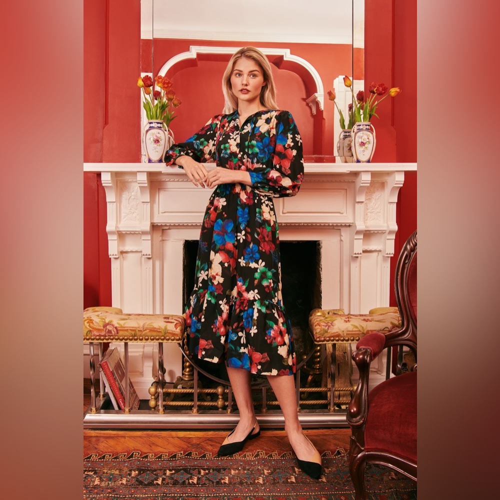 Tucker NYC Juliette Dress
Martinique's Marigold in Black